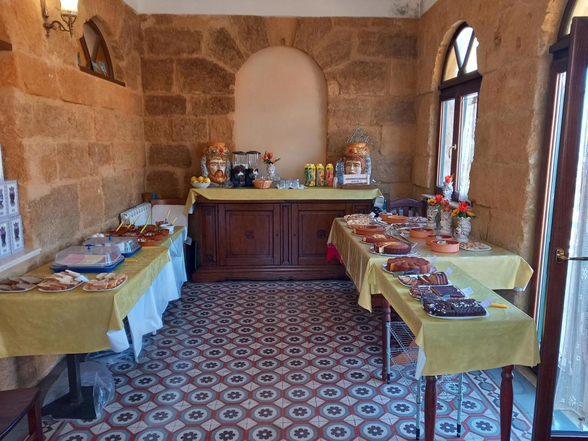 B&B Batara - "La Terrazza Del Centro" Agrigento Eksteriør billede