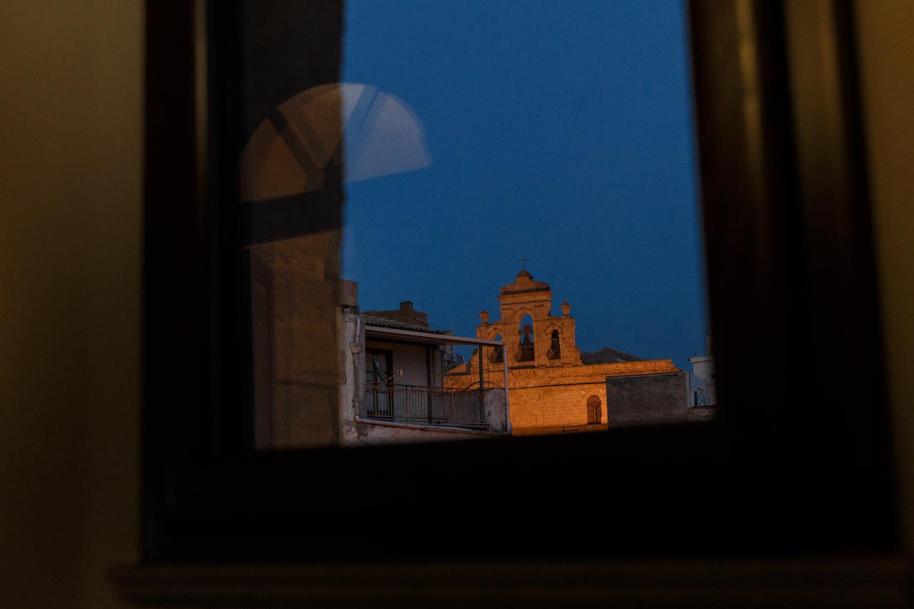 B&B Batara - "La Terrazza Del Centro" Agrigento Eksteriør billede