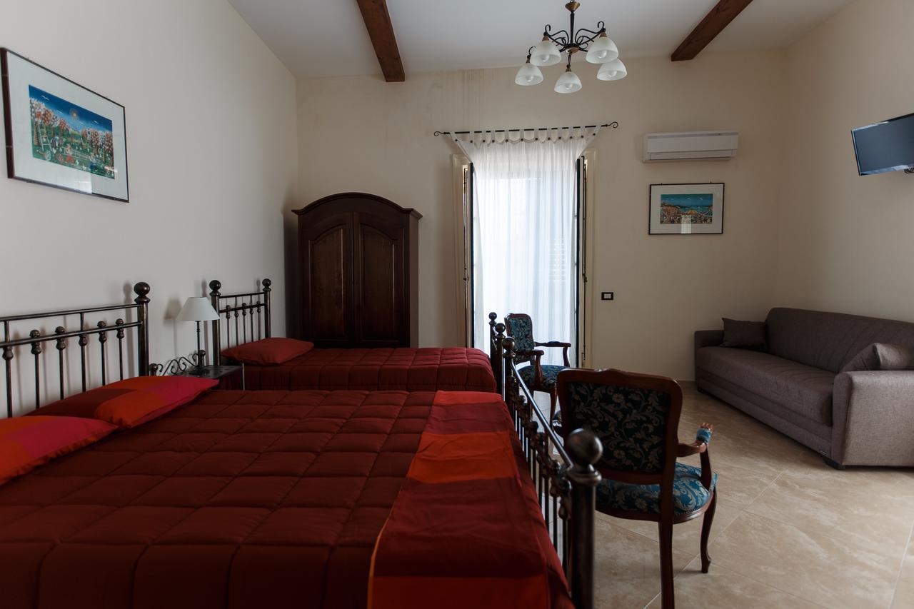 B&B Batara - "La Terrazza Del Centro" Agrigento Eksteriør billede