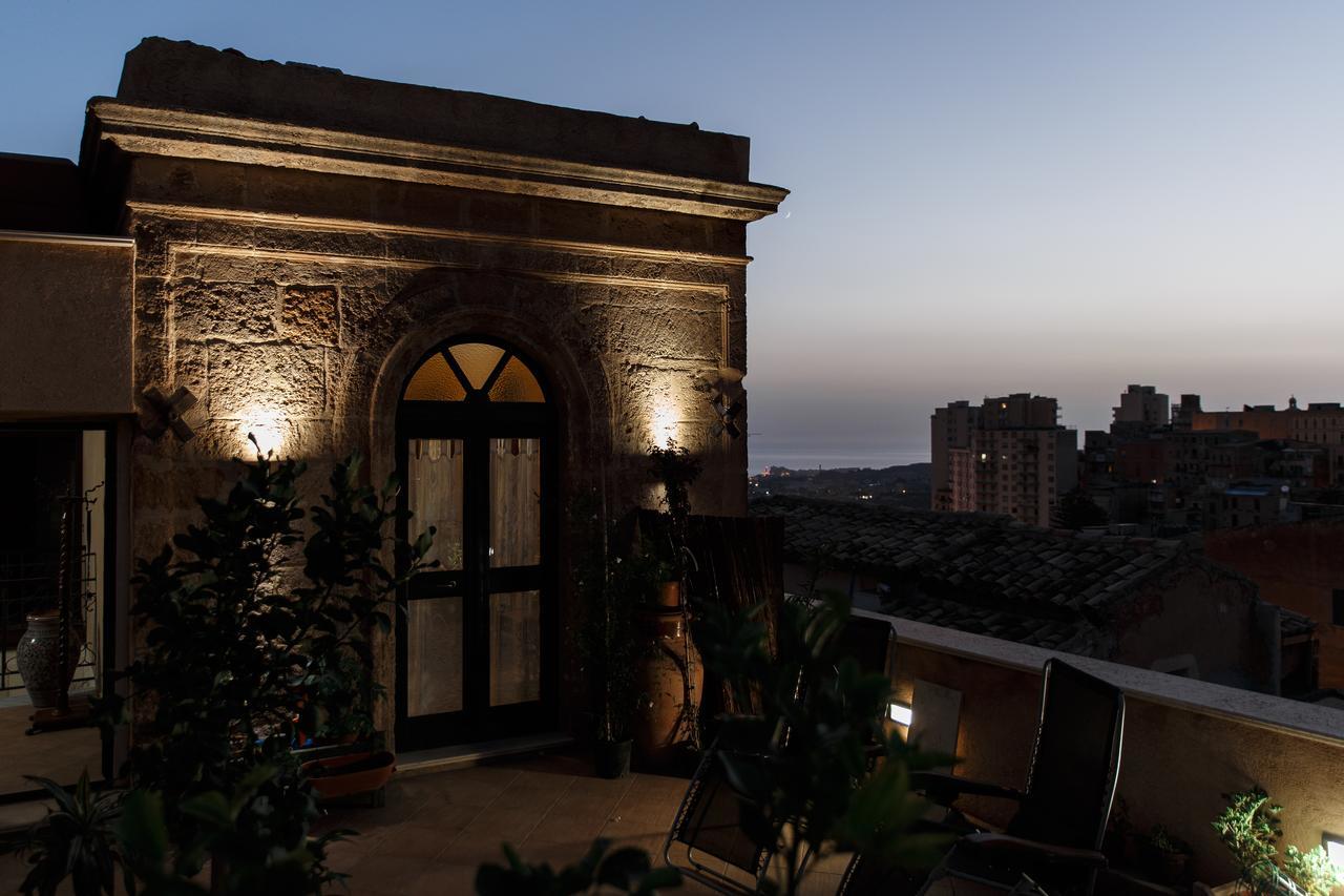 B&B Batara - "La Terrazza Del Centro" Agrigento Eksteriør billede