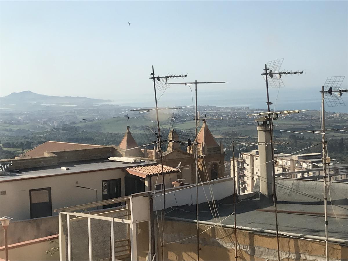 B&B Batara - "La Terrazza Del Centro" Agrigento Eksteriør billede